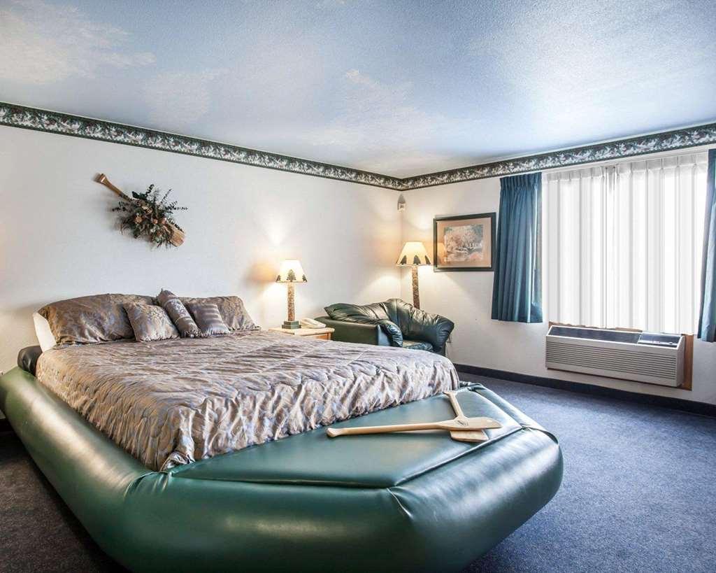 Rodeway Inn & Suites Спокейн Стая снимка